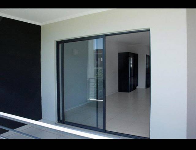 2 BEDROOM APARTMENT FOR SALE IN FOURWAYS